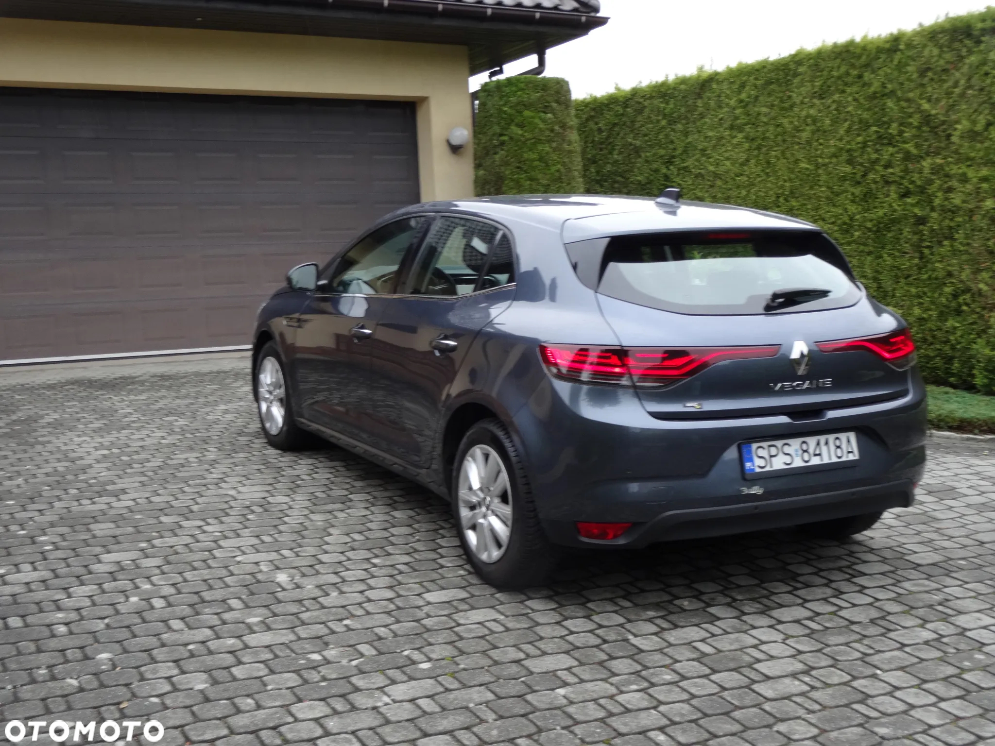 Renault Megane 1.5 Blue dCi Intens - 8
