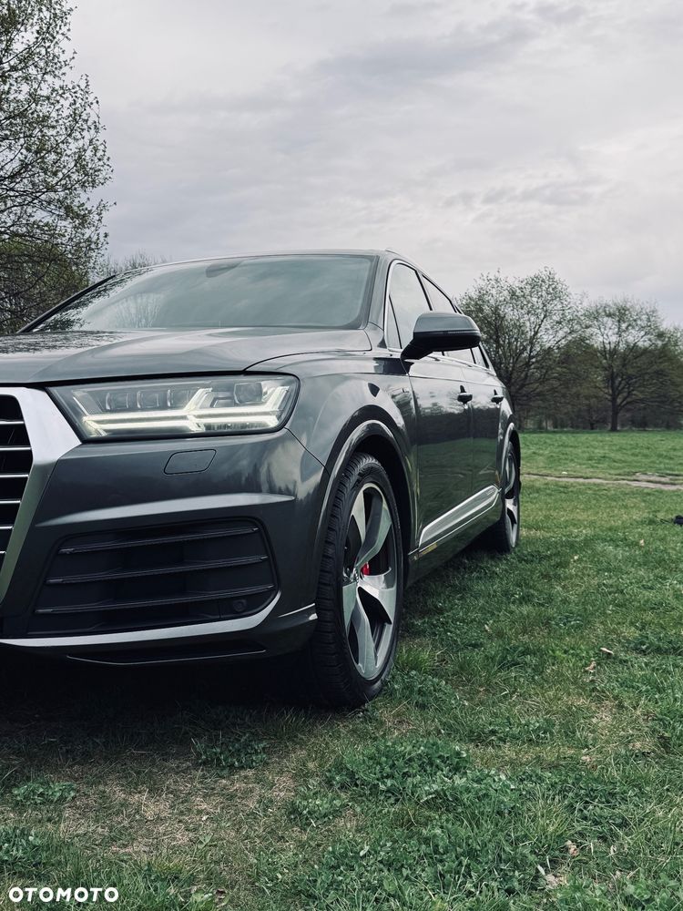 Audi Q7 - 6