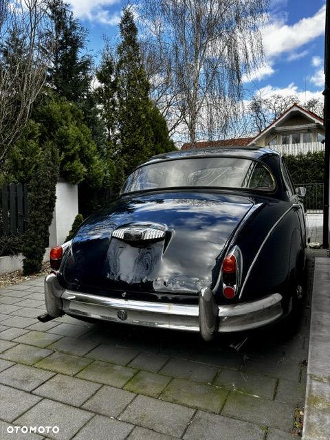Jaguar Daimler - 15