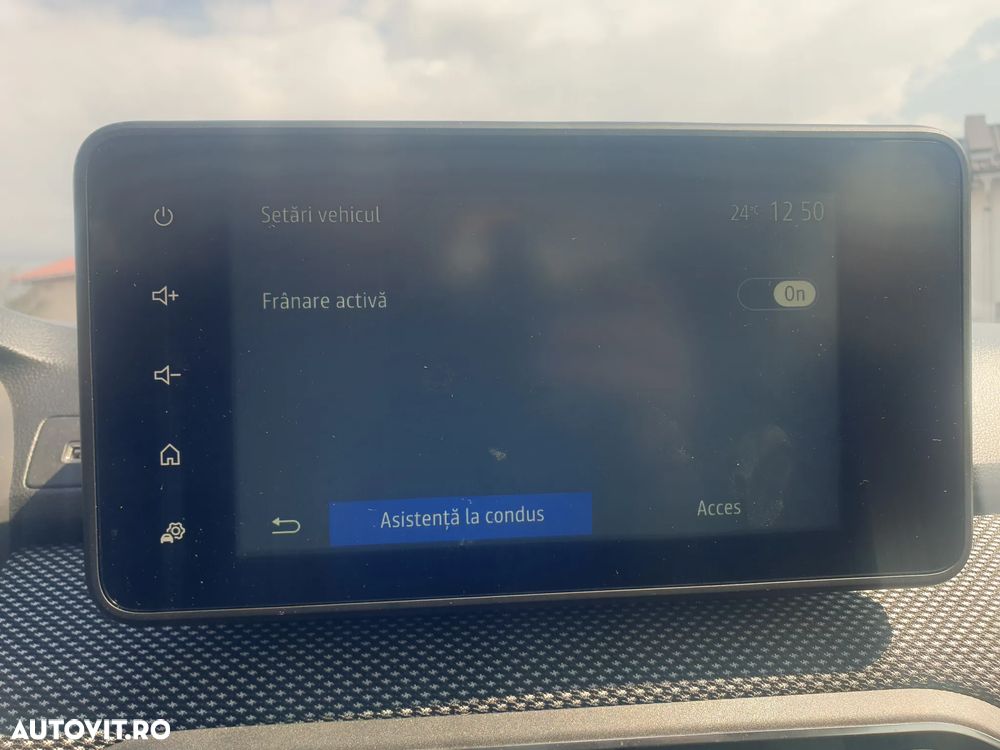 Dacia Logan TCe 90 MT6 Prestige - 24