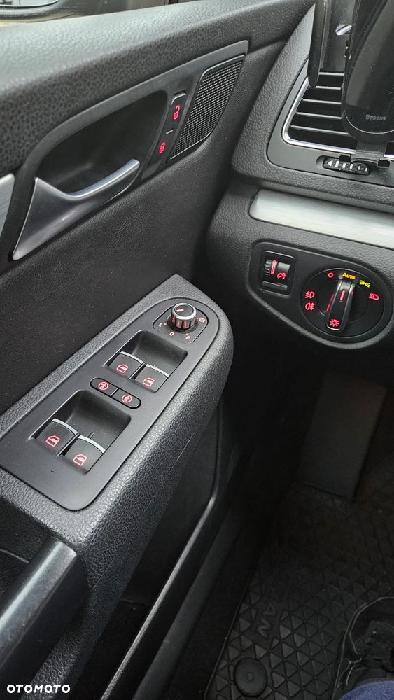 Volkswagen Sharan 2.0 TDI Highline DSG - 20