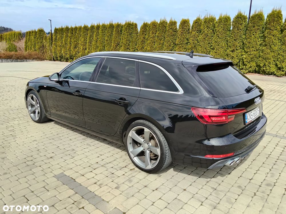 Audi A4 Avant 2.0 TDI S tronic - 6