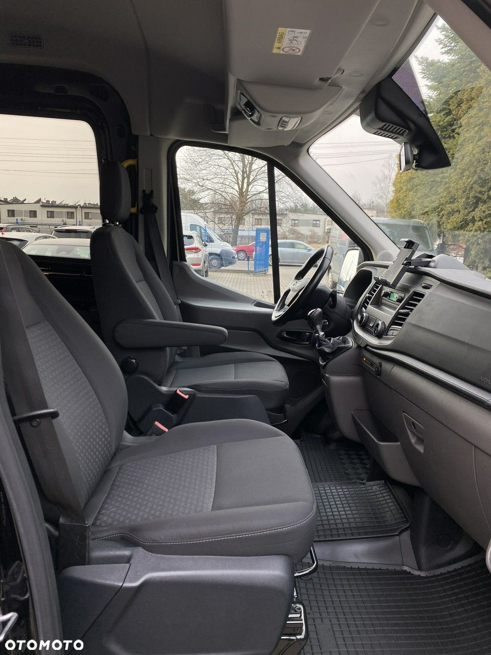 Ford Transit - 13