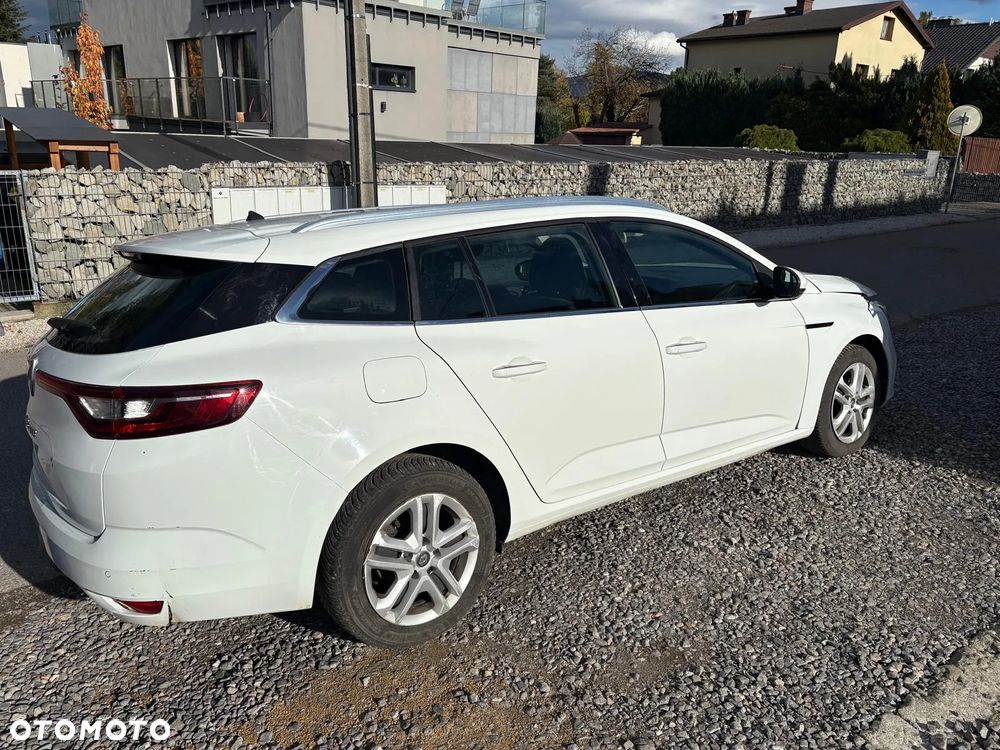 Renault Megane 1.5 Blue dCi Intens - 12