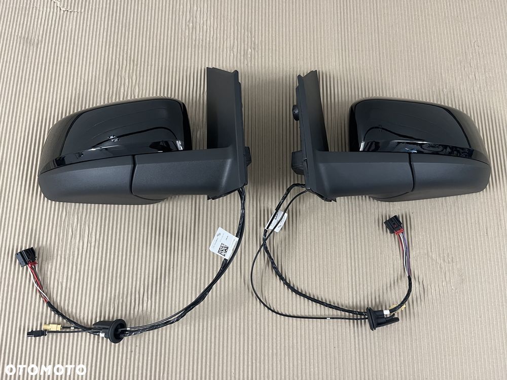 LUSTERKO VW CADDY FORD CONNECT TOURNEO TRANSIT 9PIN ASYSTENT PASA ANTENA - 9