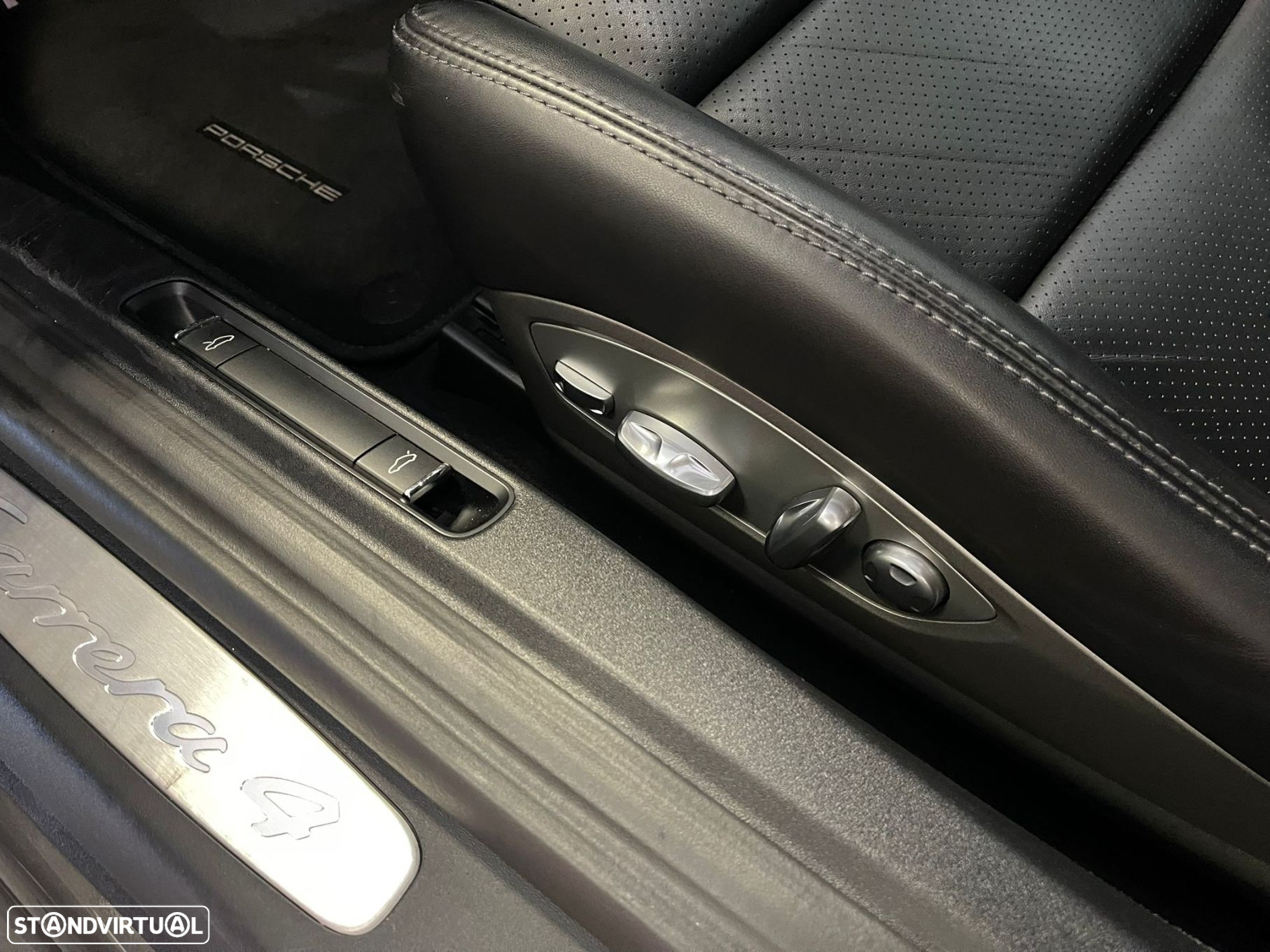 Porsche 911 (991) Carrera 4 PDK - 14