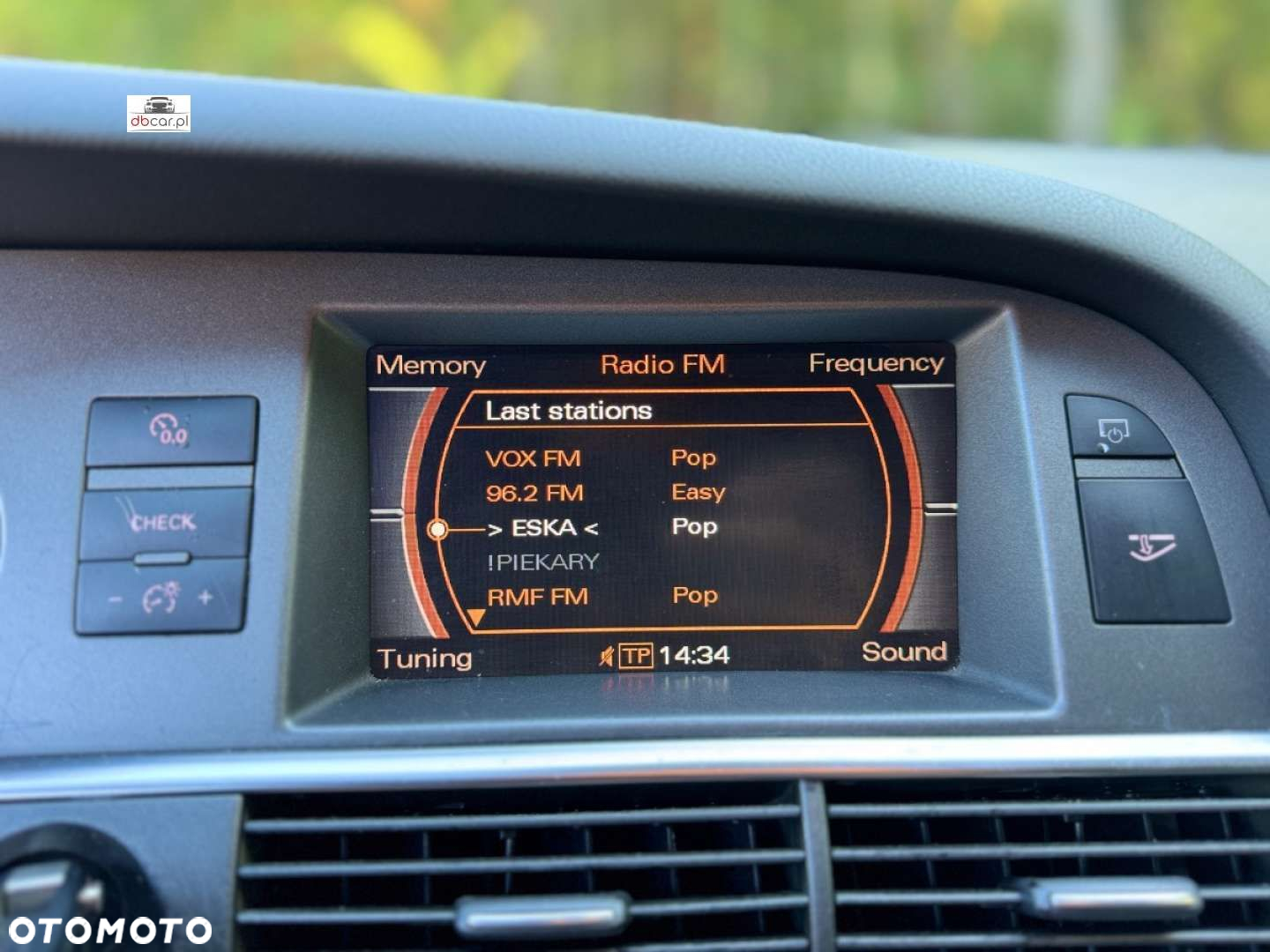 Audi A6 - 24