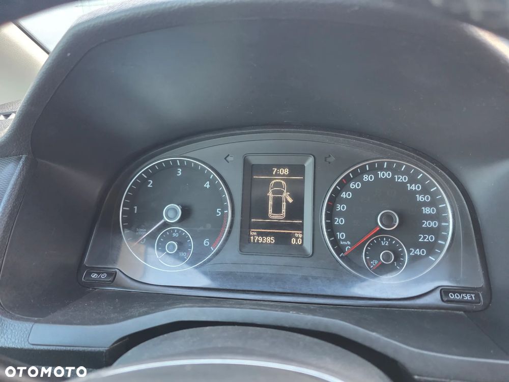 Volkswagen Caddy - 11