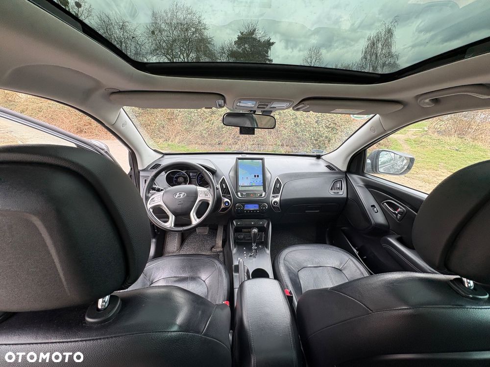 Hyundai ix35 2.0 CRDi 4WD Automatik Premium - 11