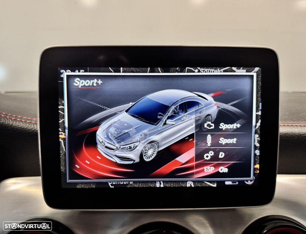 Mercedes-Benz CLA 45 AMG 4-Matic - 17