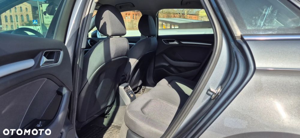 Audi A3 Sportback 1.6 TDI - 19