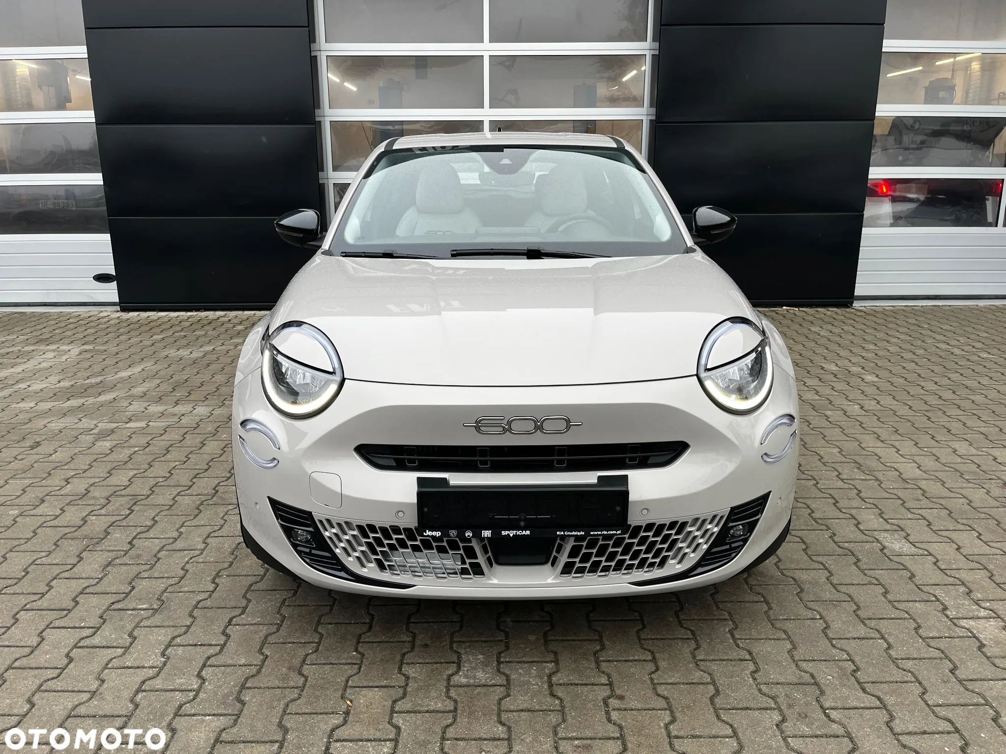 Fiat 600 1.2 Turbo Hybrid eDCT - 9