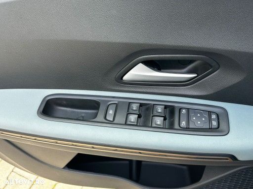 Dacia Sandero Stepway TCe 110 MT6 Extreme+ - 4