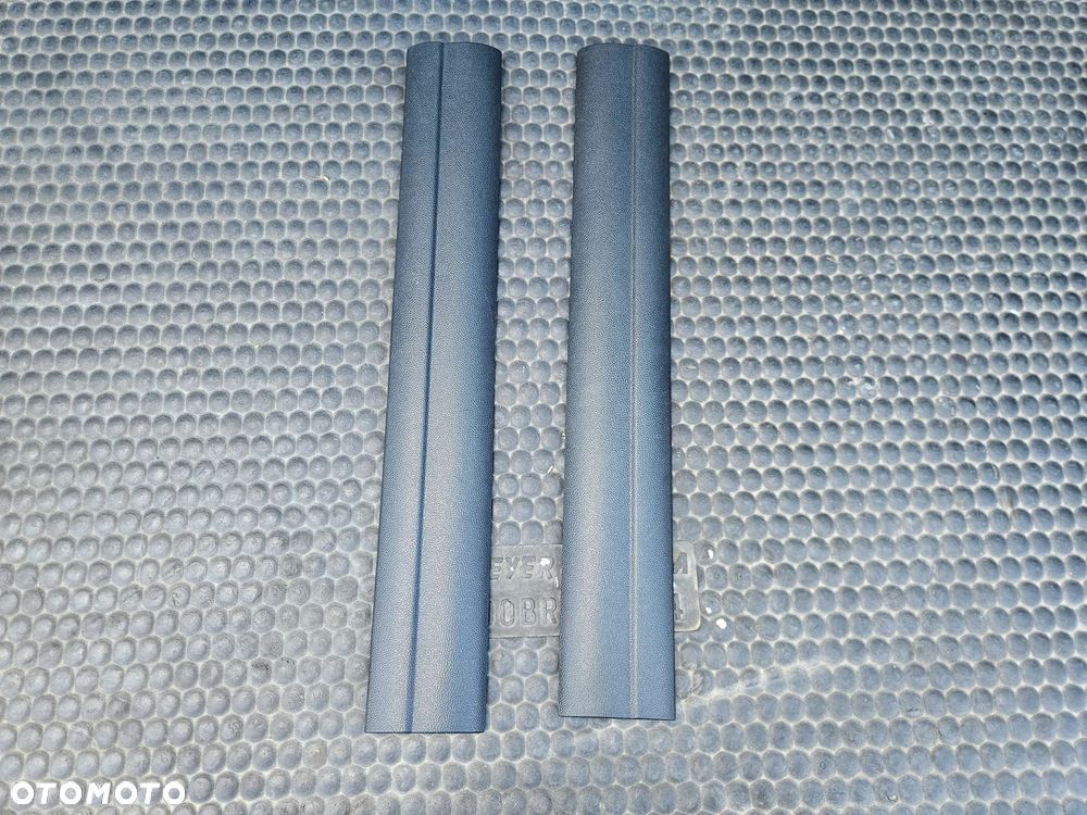 Osłona Słupka Progu Plastik Zaślepka Tapicerka Wnętrza Czarne BMW 3 E90 E91 LCI Lift - 33