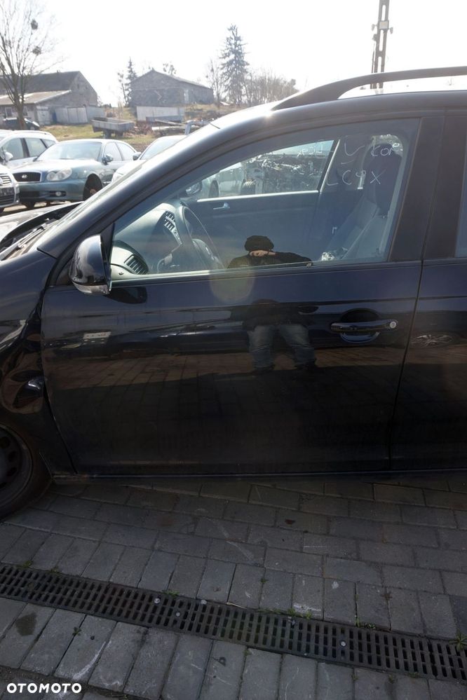 DRZWI PRZEDNIE LEWE GOLF V KOMBI LC9X  CZARNY VOLKSWAGEN 2003-2009 - 1