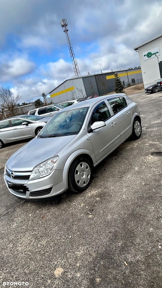 Opel Astra 1.6 Enjoy - 2