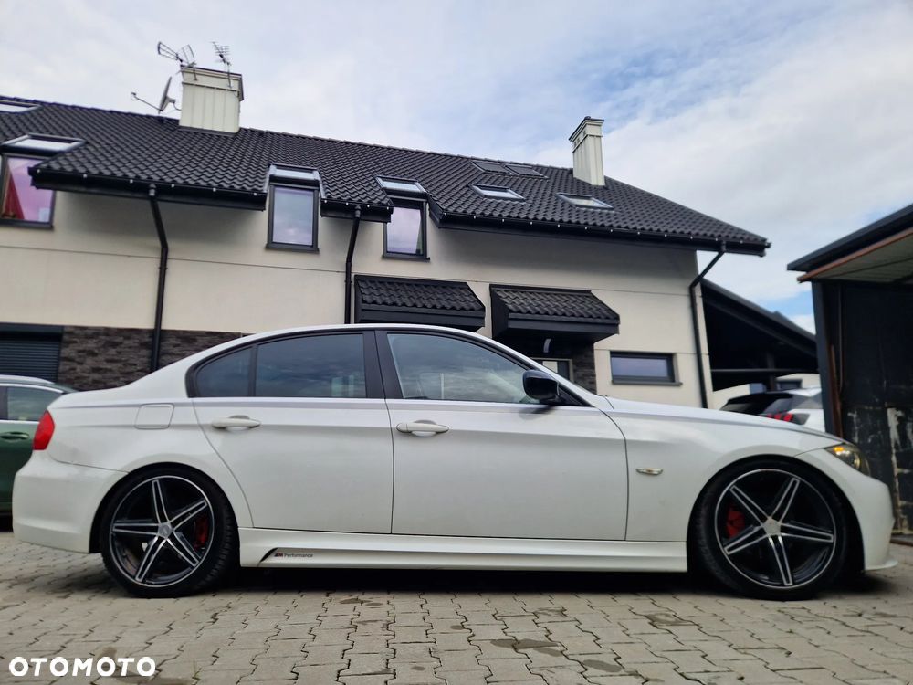 BMW Seria 3 - 26