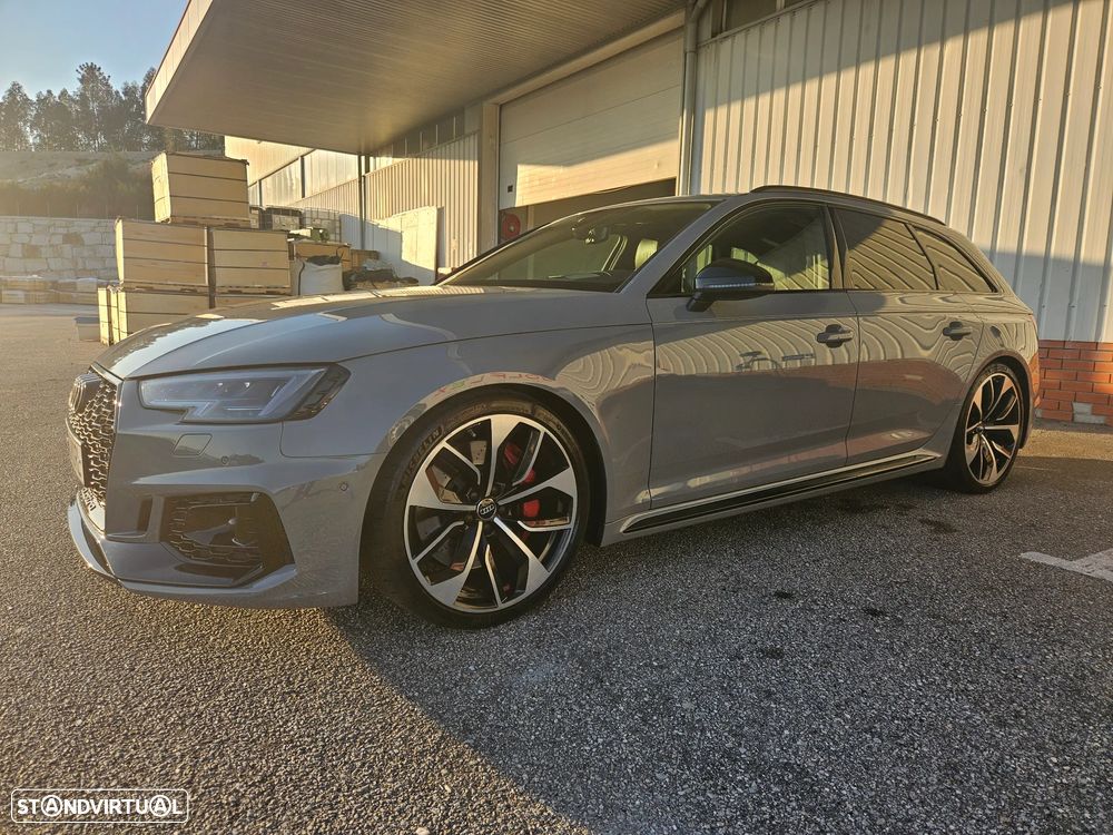 Audi RS4 Avant quattro tiptronic - 1