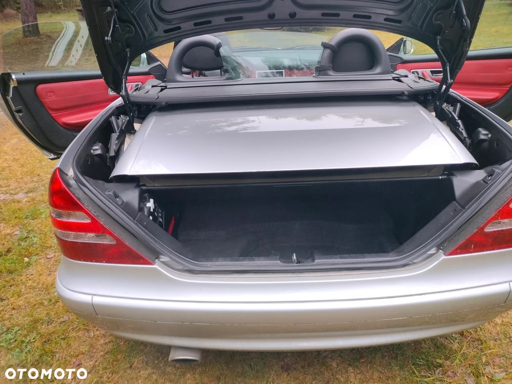 Mercedes-Benz SLK - 23