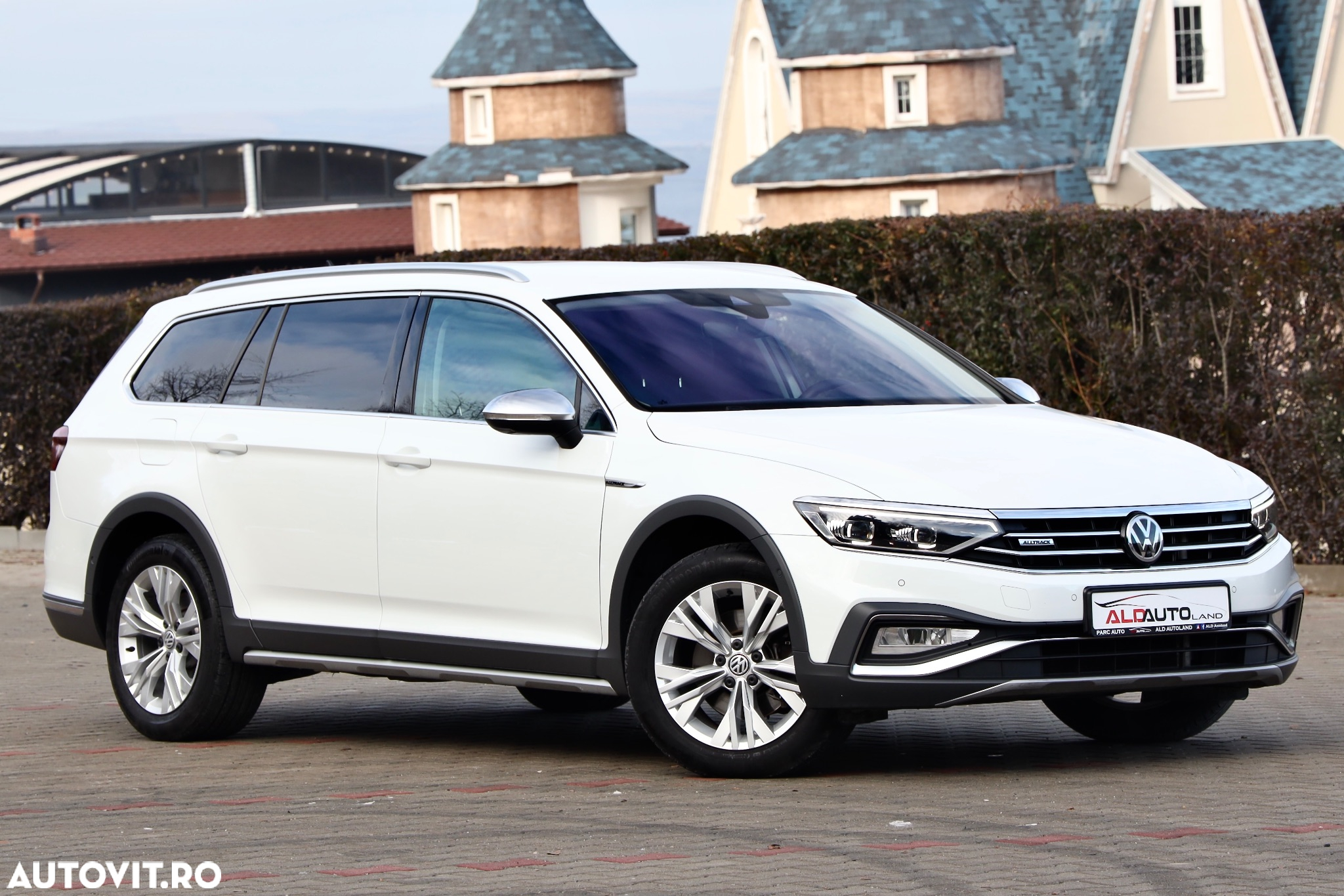 Volkswagen Passat Alltrack 2.0 TDI DSG 4Motion - 3