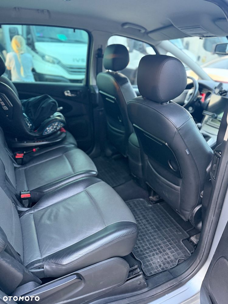 Ford S-Max 2.0 TDCi Titanium - 3