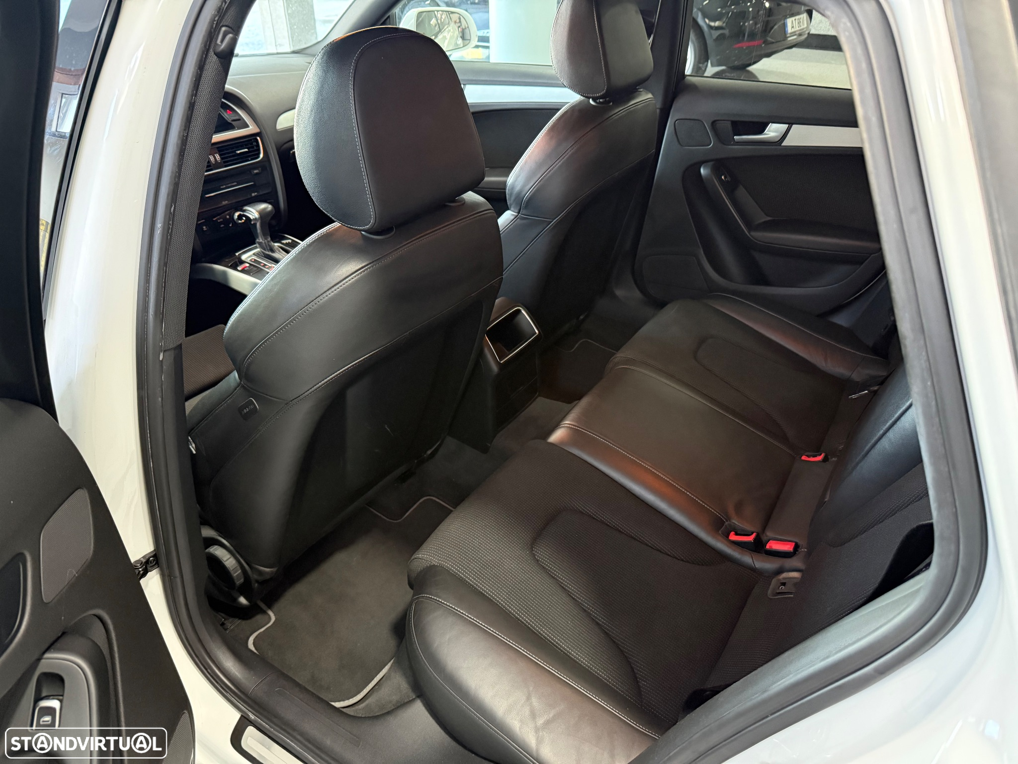 Audi A4 Avant 2.0 TDI multitronic S-line - 10