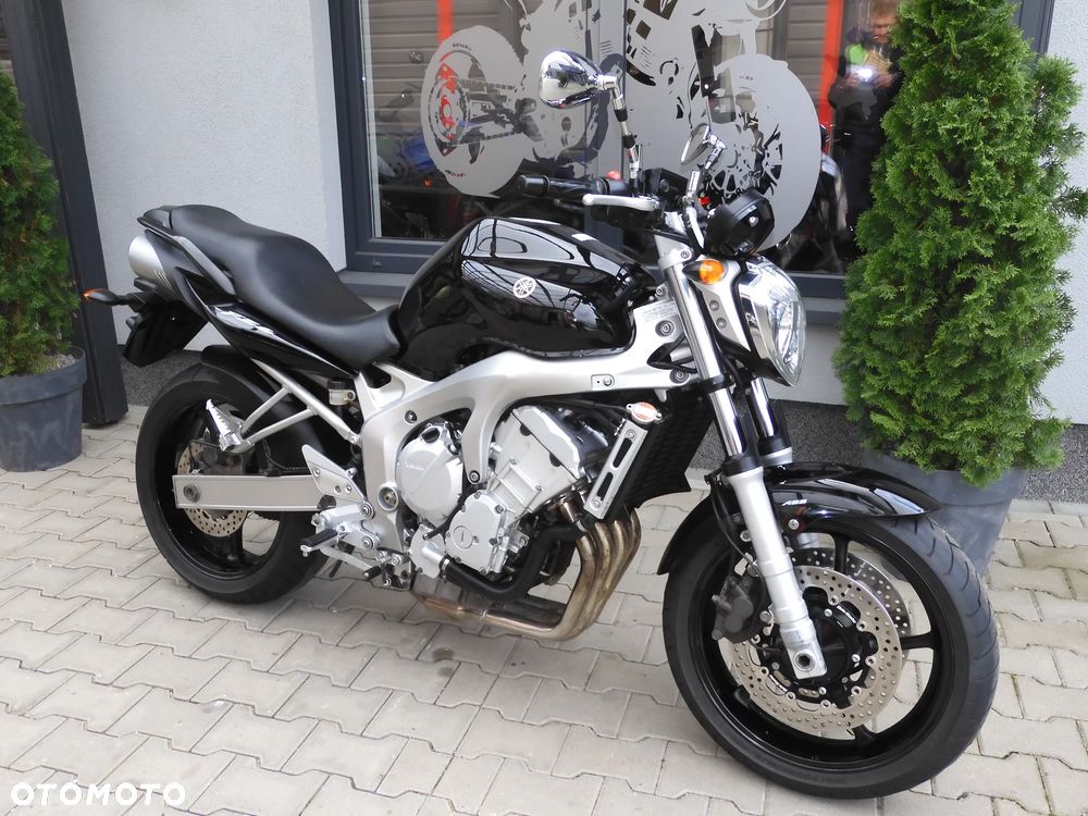 Yamaha FZ6 - 2