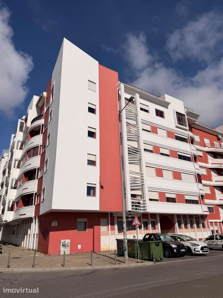 Apartamento T2 Cavaleira Mem martins