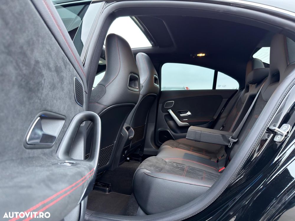 Mercedes-Benz CLA 200 MHEV Coupe - 13