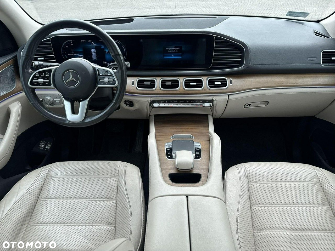 Mercedes-Benz GLE - 24