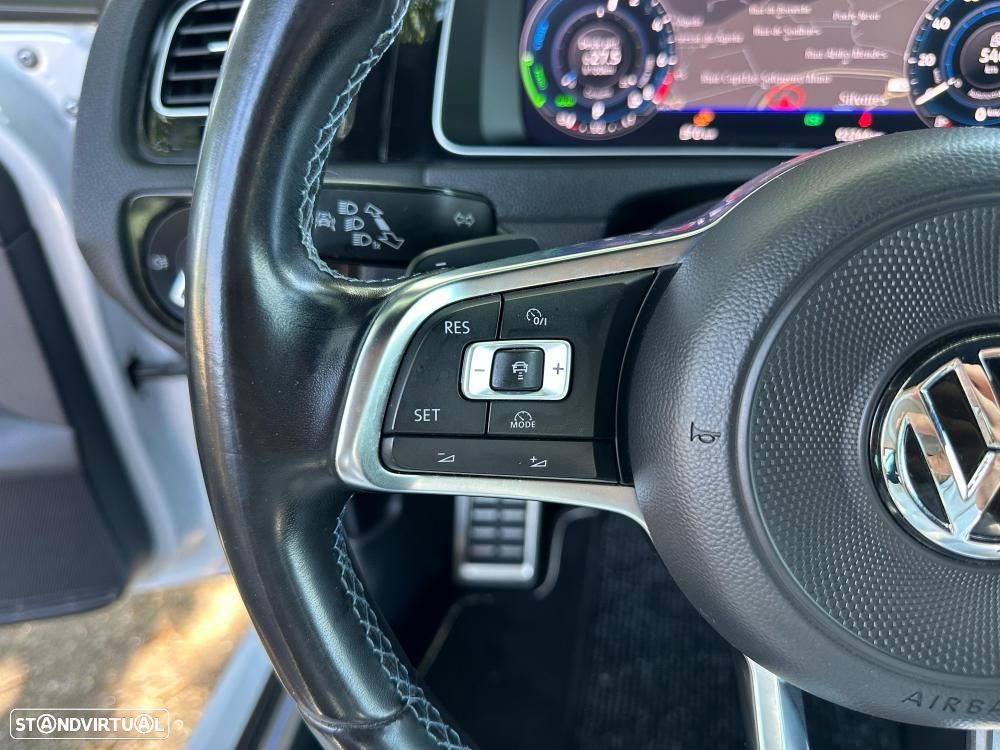 VW Golf 1.4 GTE Plug-In-Hybrid DSG - 24