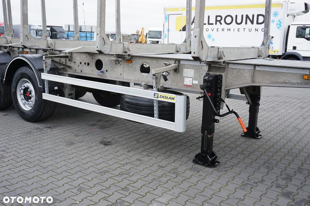 Zaslaw / KŁONICOWA / DO DREWNA / WAGA 6 400 KG / OŚ PODNOSZONA - 18