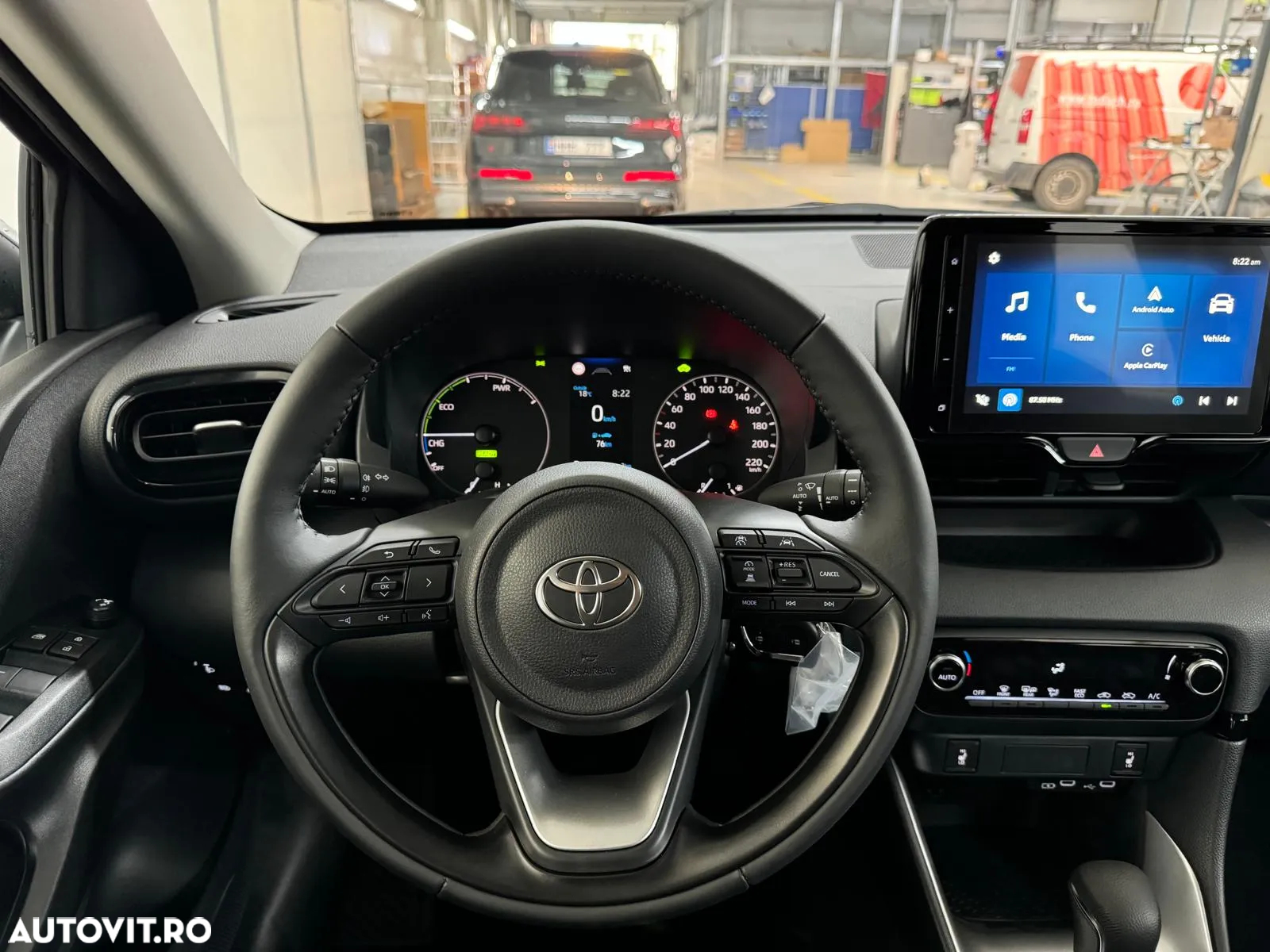 Toyota Yaris - 10