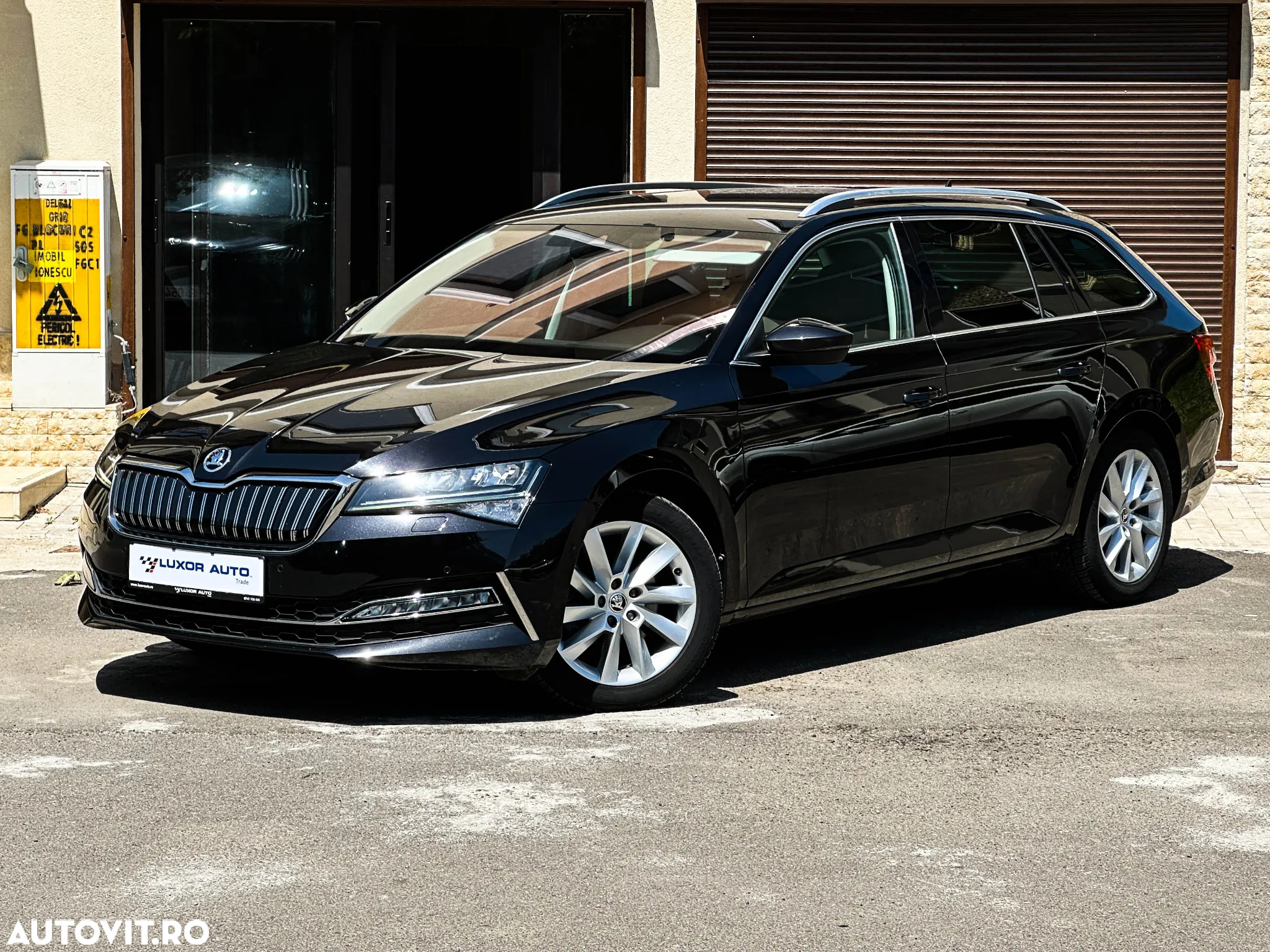Skoda Superb Combi 1.4 TSI PHEV Style - 8