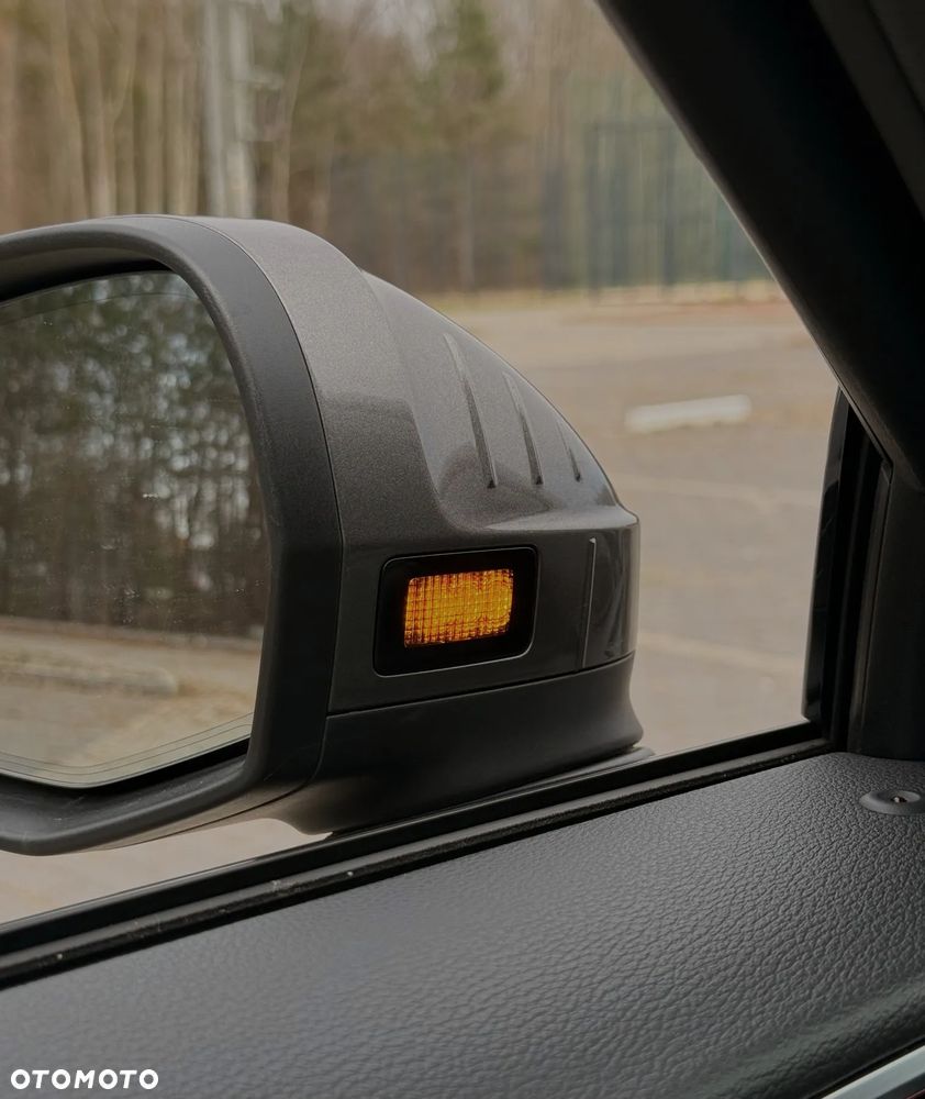 Audi A4 Avant 35 TFSI mHEV S Line S tronic - 28