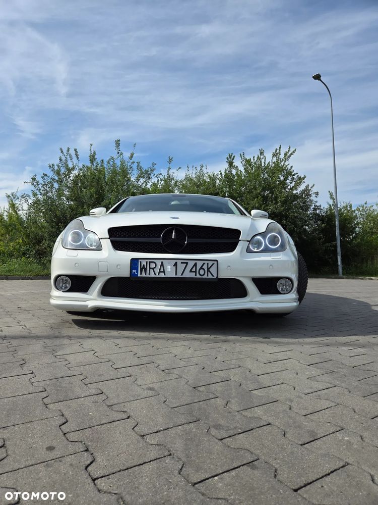 Mercedes-Benz CLS 500 - 12