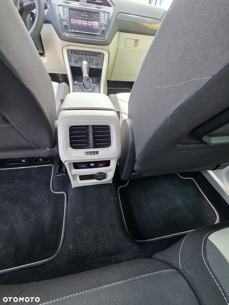Volkswagen Tiguan 2.0 TDI SCR (BlueMotion Technology) DSG Highline - 25
