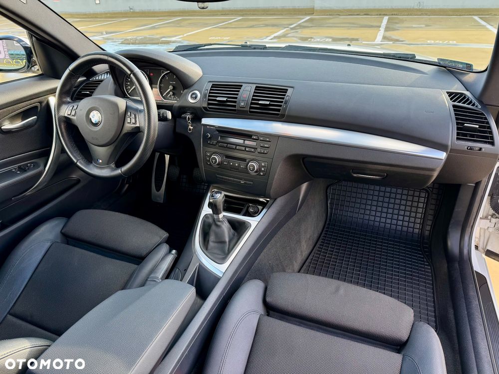 BMW Seria 1 ver-120d - 26