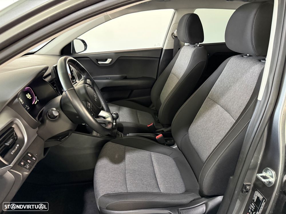 Kia Stonic 1.2 MPi Dynamic - 7