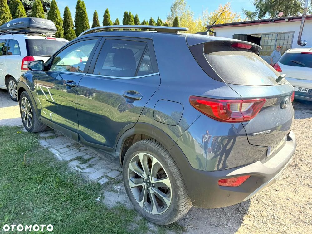 Kia Stonic - 4