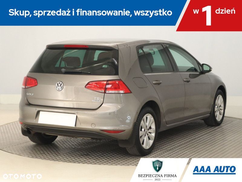 Volkswagen Golf - 7