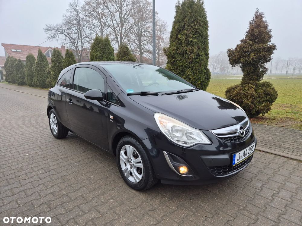 Opel Corsa 1.4 16V Active - 1