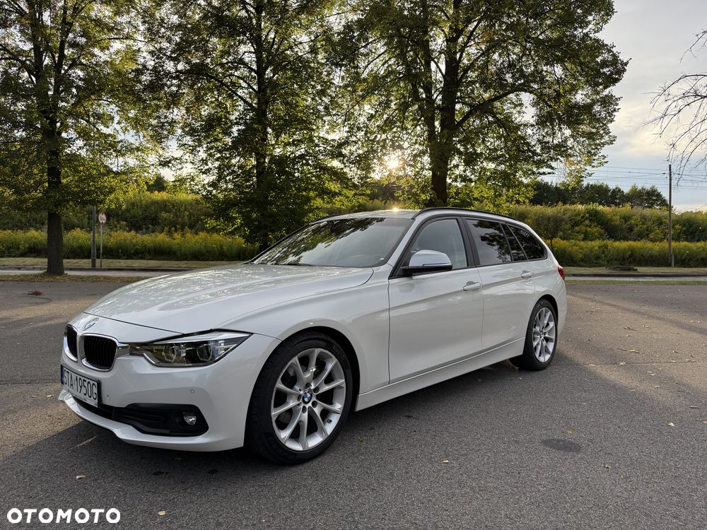 BMW 3 Series 2018 photo 3