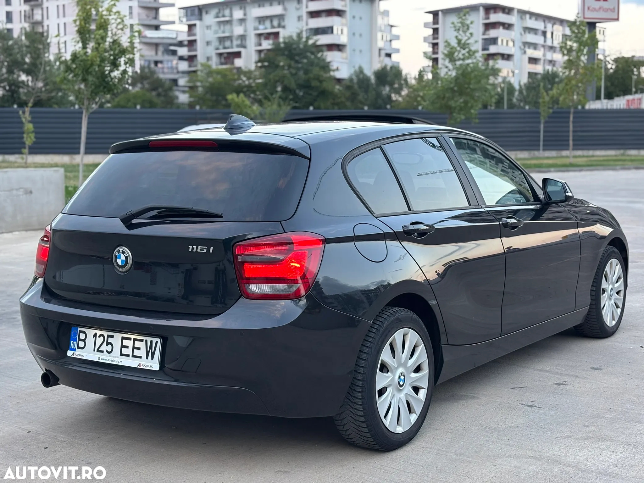 BMW Seria 1 116i Sport Line - 3