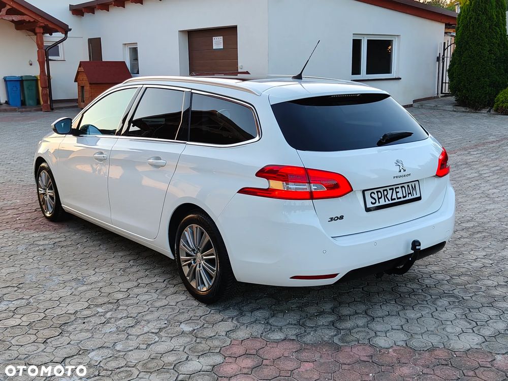 Peugeot 308 - 4