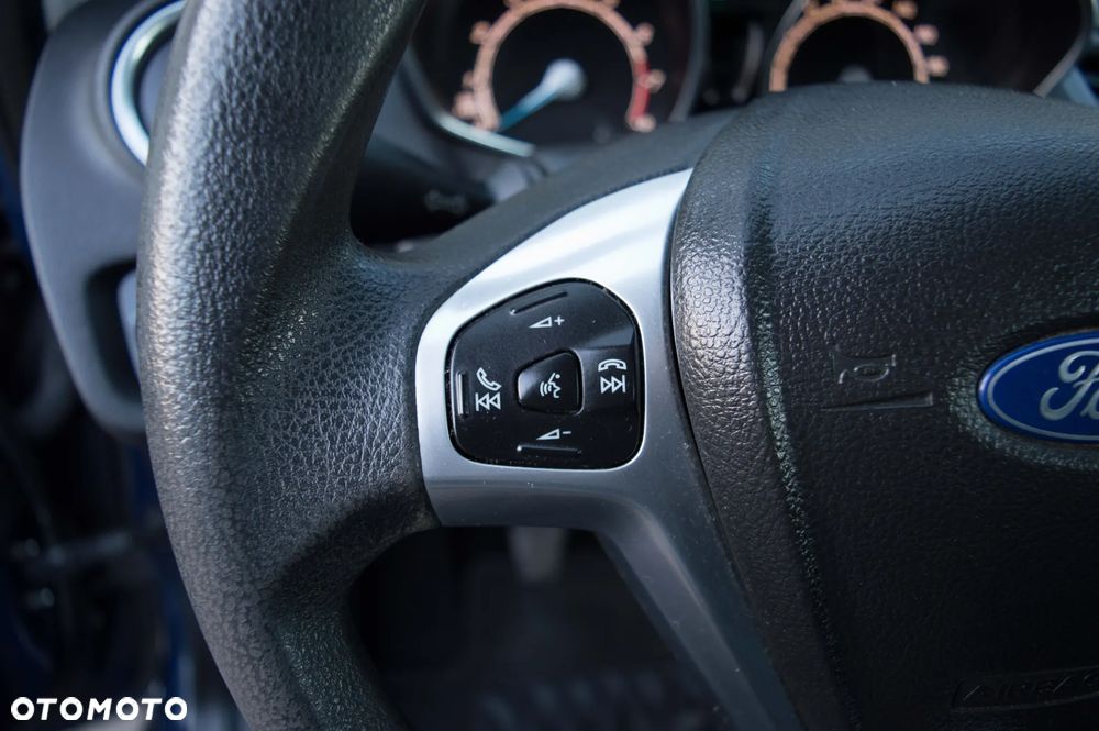 Ford Fiesta 1.25 SYNC Edition - 20