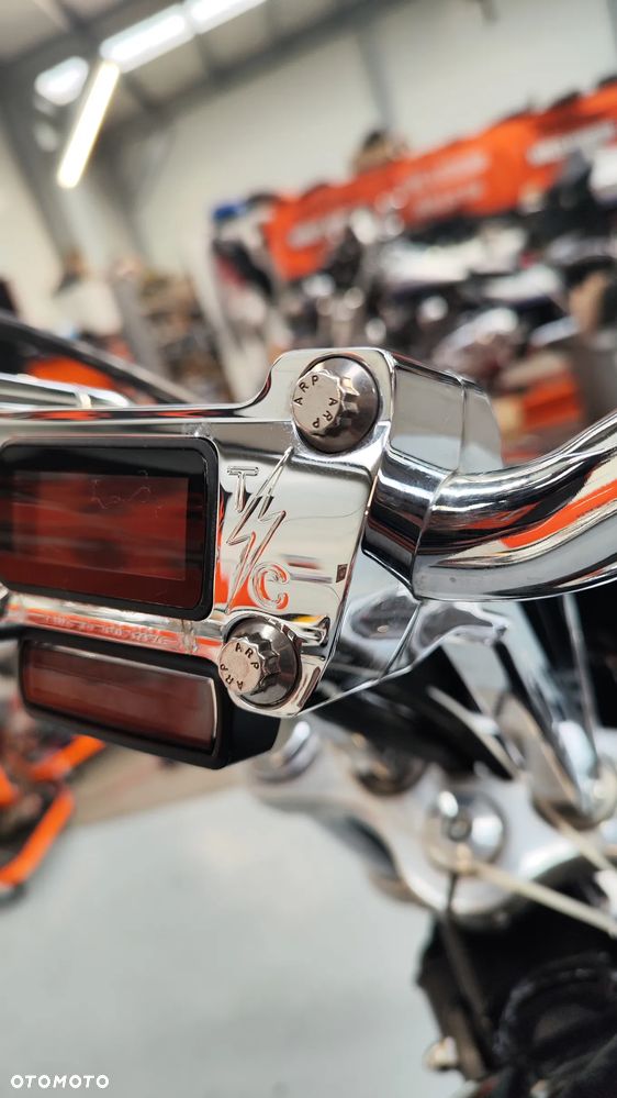 Harley-Davidson Softail Standard - 23