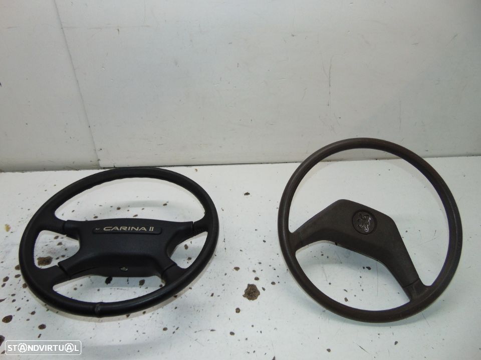 Toyota carina/Peugeot 309 volantes - 1