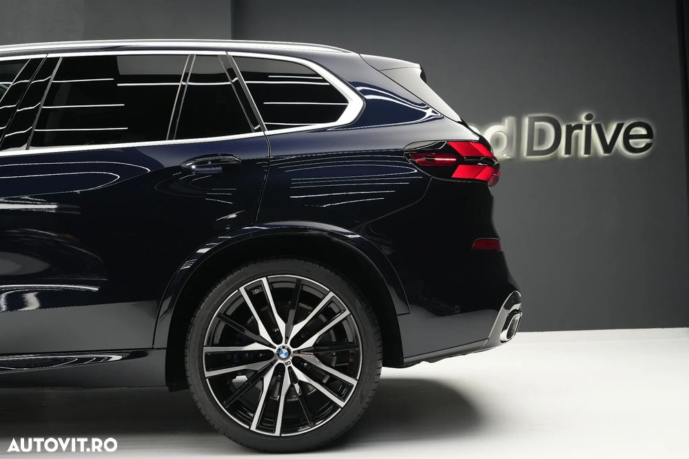 BMW X5 M M60i xDrive AT MHEV - 40