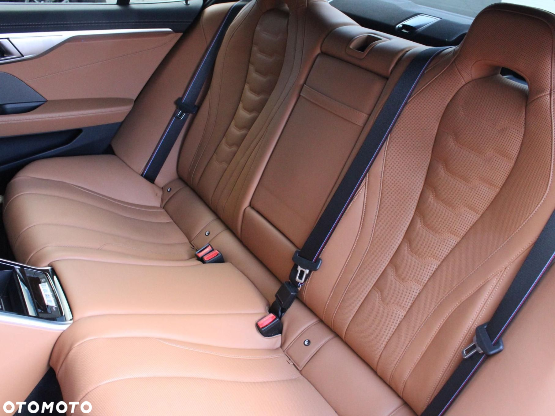 BMW Seria 8 - 9